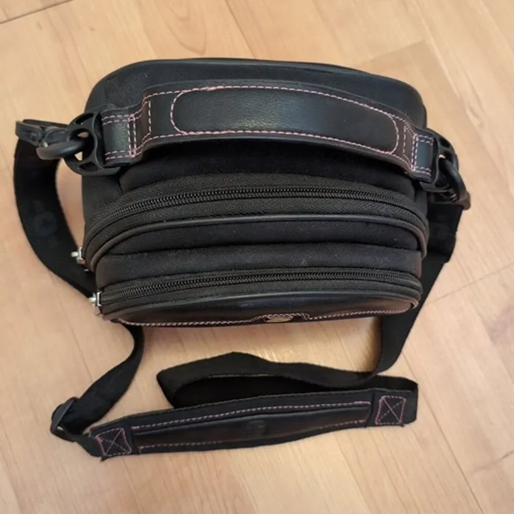 Wenger Black / Pink Camera Bag